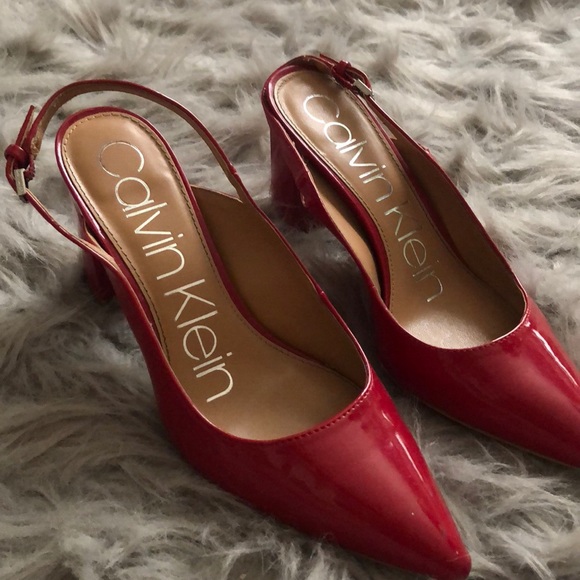 Calvin Klein Beautiful Low Heel👠 - Picture 4 of 4
